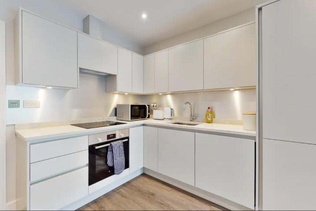 شقة لندن  في Amazing 2Bed Flat 10Min To Wimbledon Tennis Courts المظهر الخارجي الصورة